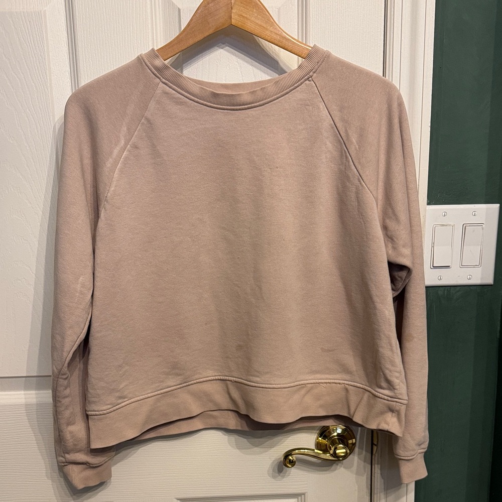 H&M Light pink sweater size L